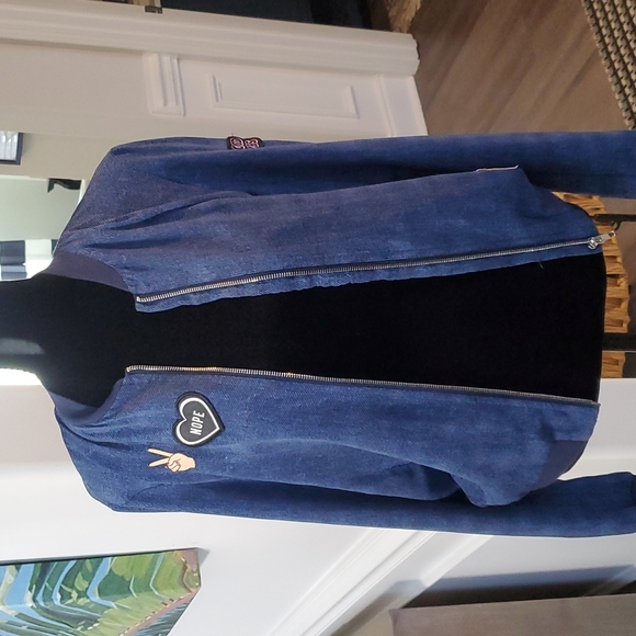 GUESS Good Vibes Lightweight Jacket Size Small Women - Picture 5 of 8
